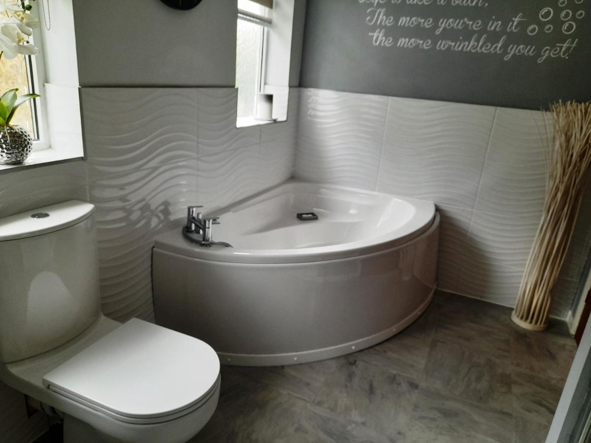 המפטון אין ארדן Gayton Bed & Breakfast מראה חיצוני תמונה