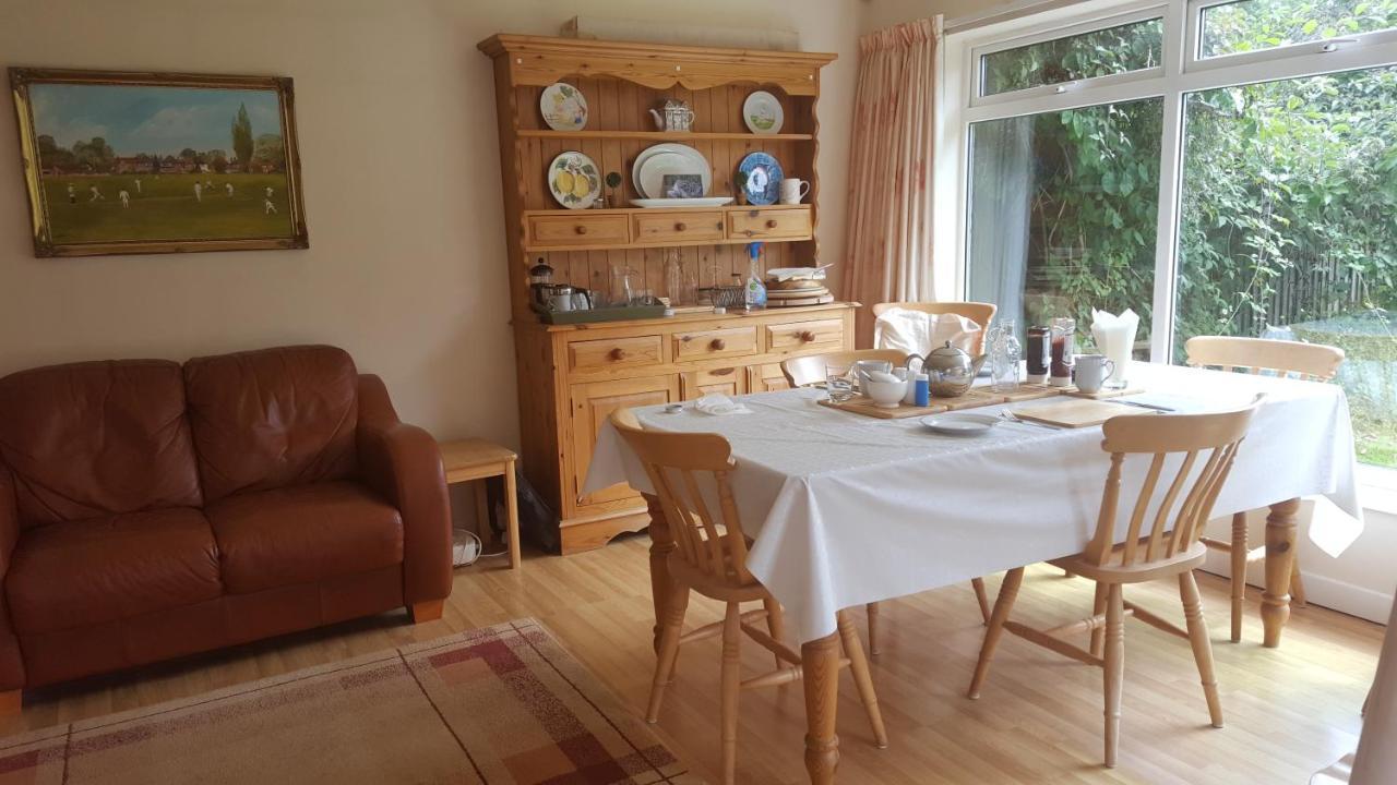 המפטון אין ארדן Gayton Bed & Breakfast מראה חיצוני תמונה