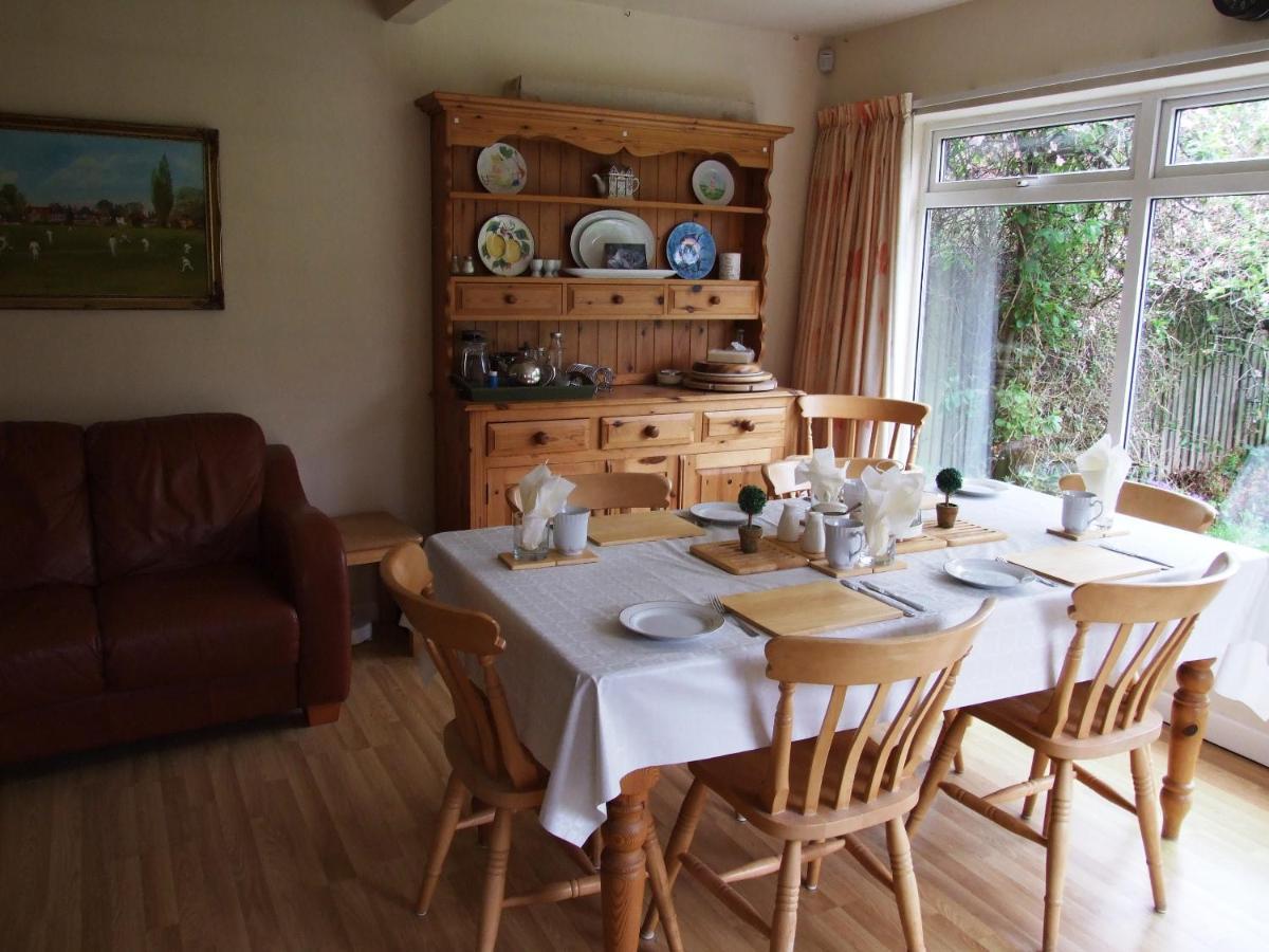 המפטון אין ארדן Gayton Bed & Breakfast מראה חיצוני תמונה